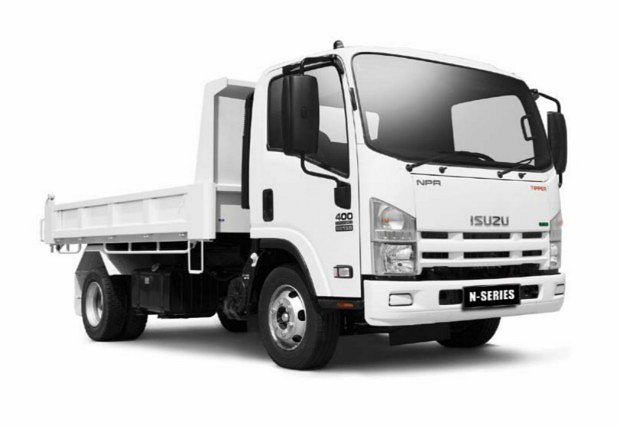 Isuzu npr 75ll